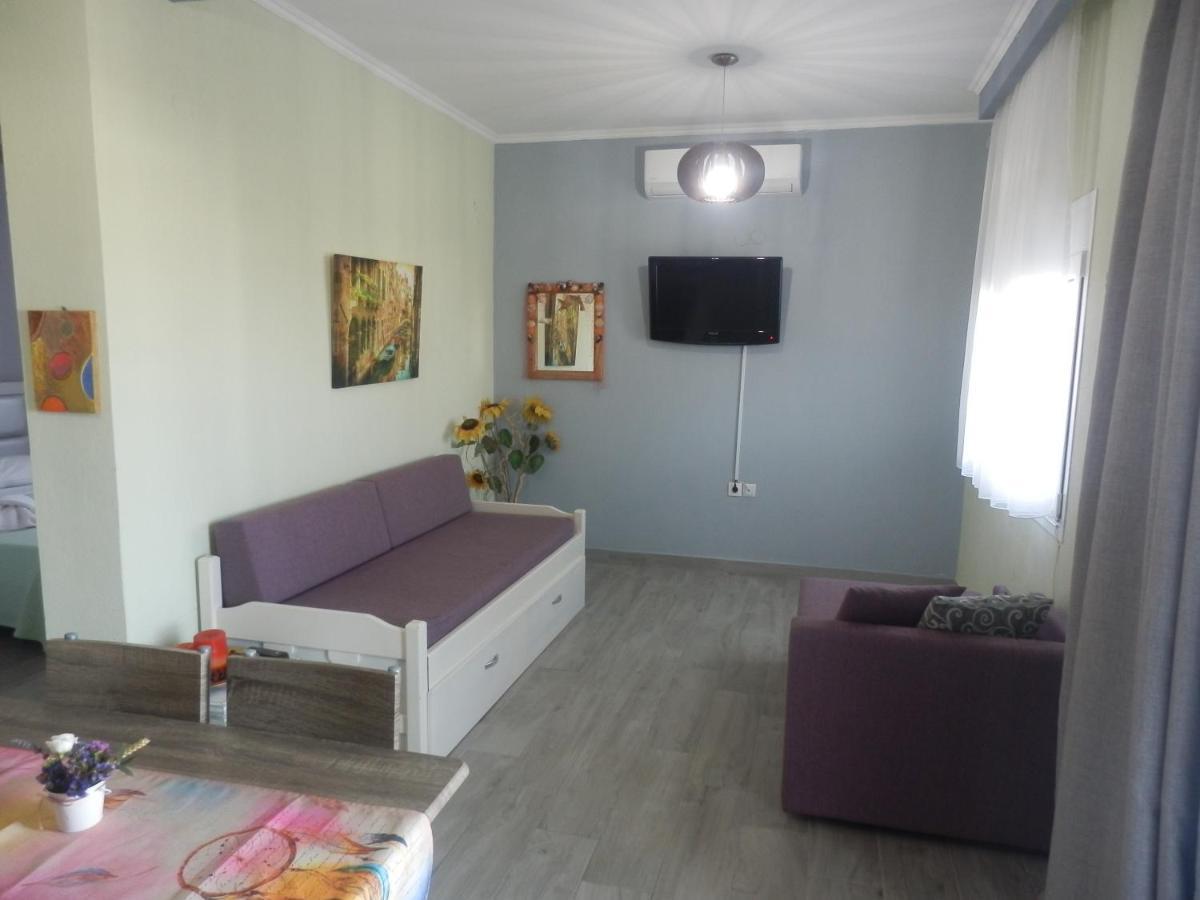 Zephyros Family 2 Apartment *