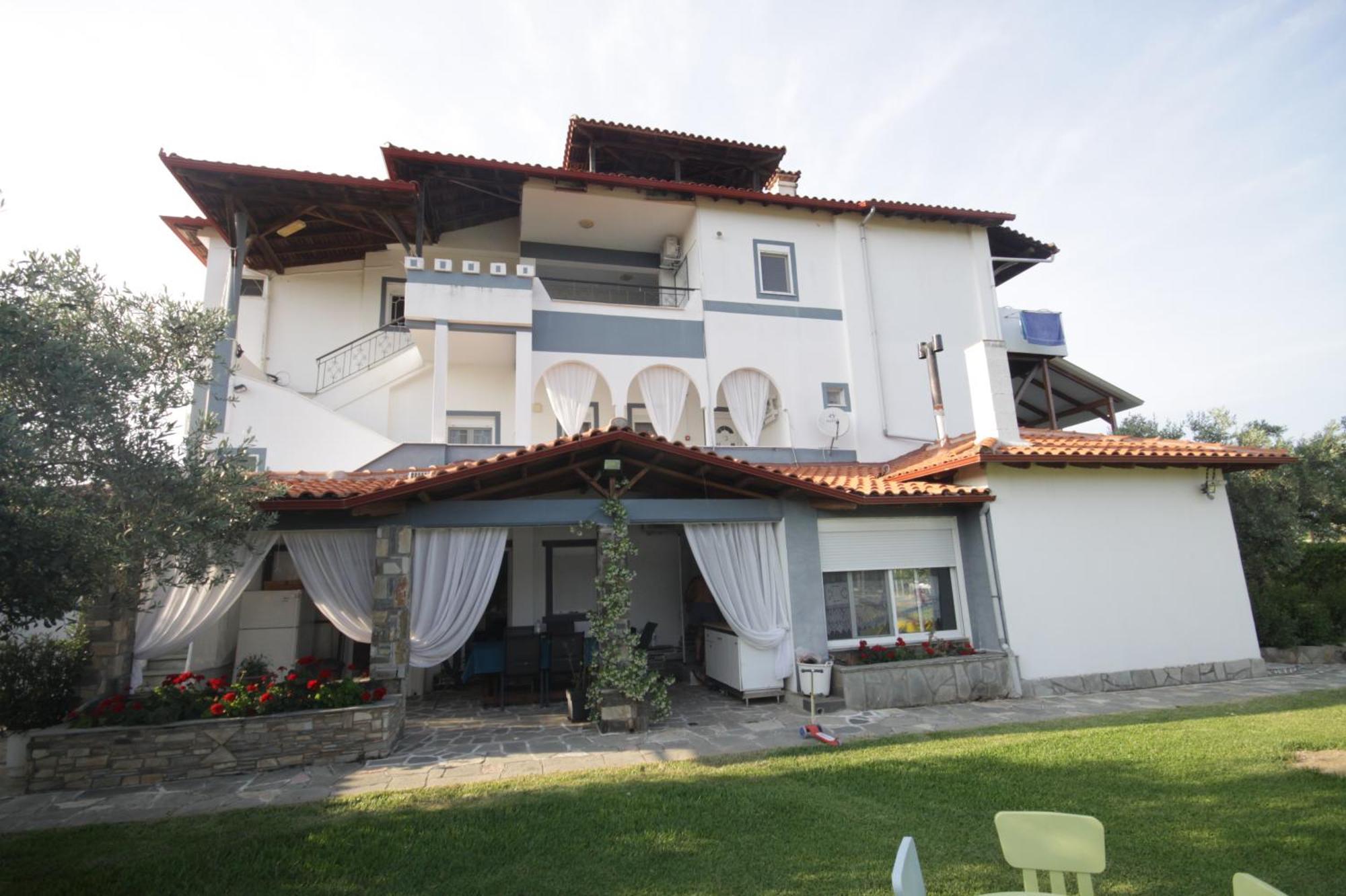 Apartment Zephyros Family 2 *